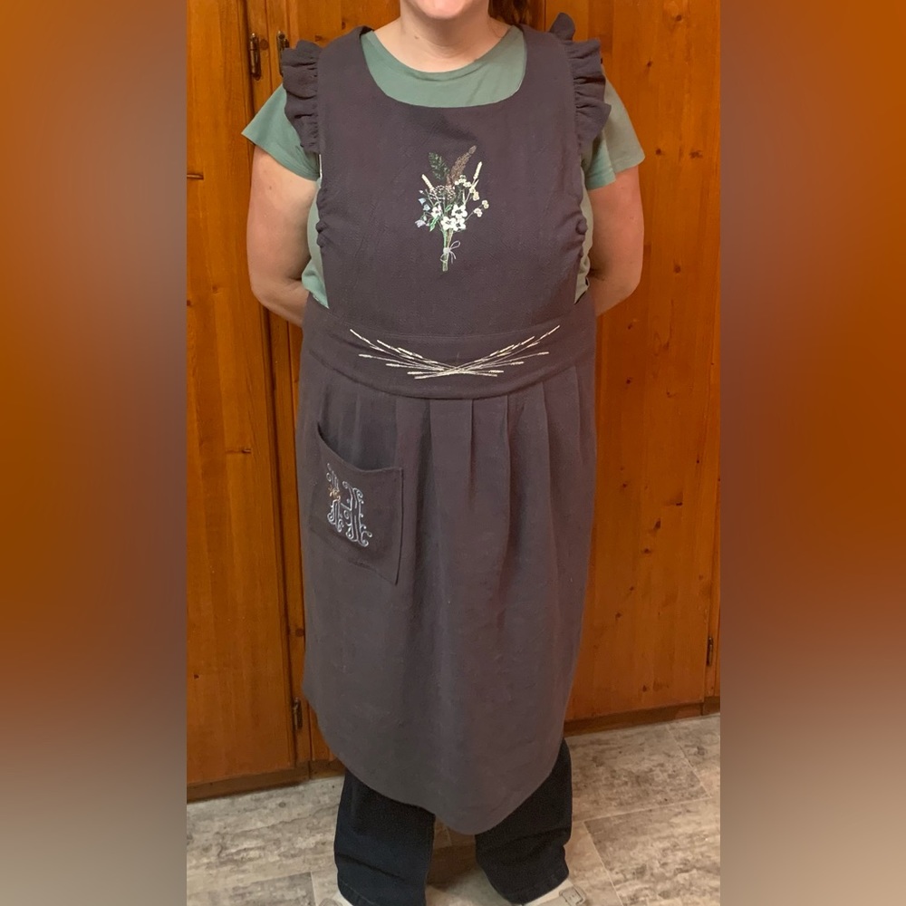 Custom made heavyweight linen pinafore style apron with ruffles